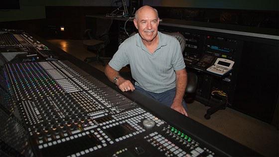 Featured story thumb - Academy Award Winning Sound Engineer Bill Benton Joins 电影 Production Mfa 教师 Mob